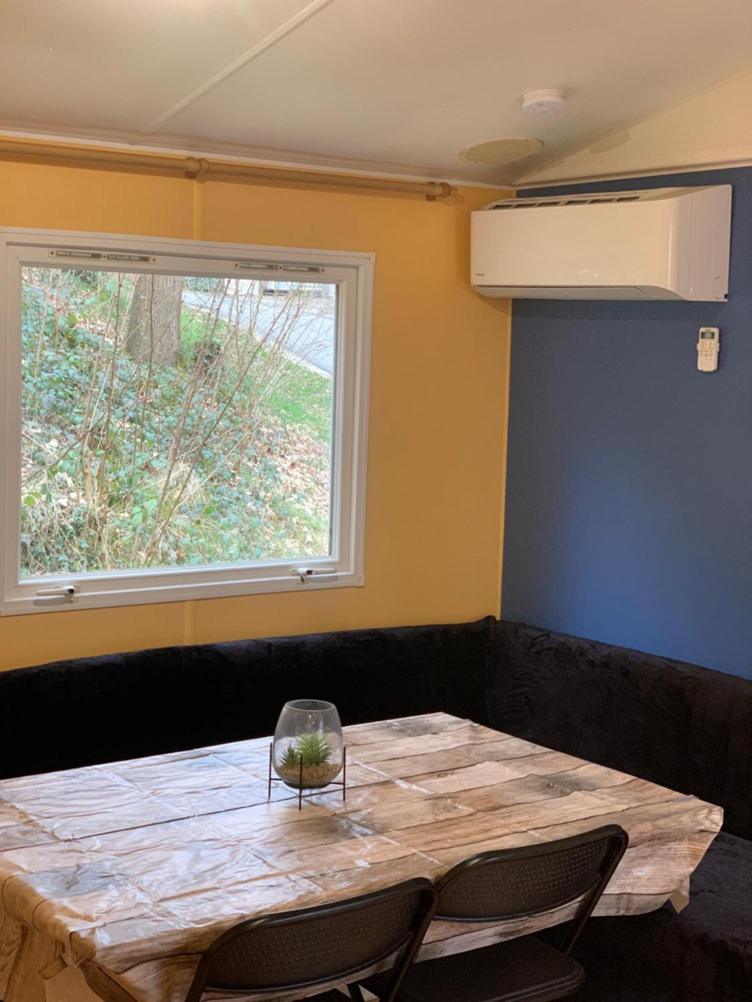 Les Mobil Homes D'Oliver Rob Saint-Cheron Exterior photo